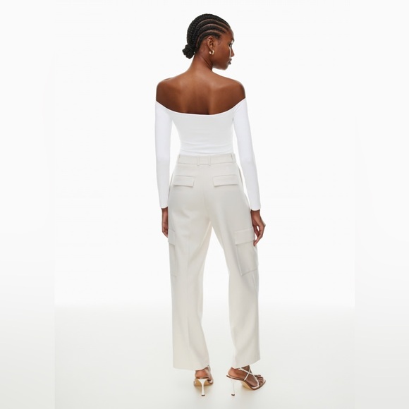 NWT New Aritzia Contour Off-shoulder Longsleeve Top White Size Small - Picture 2 of 9